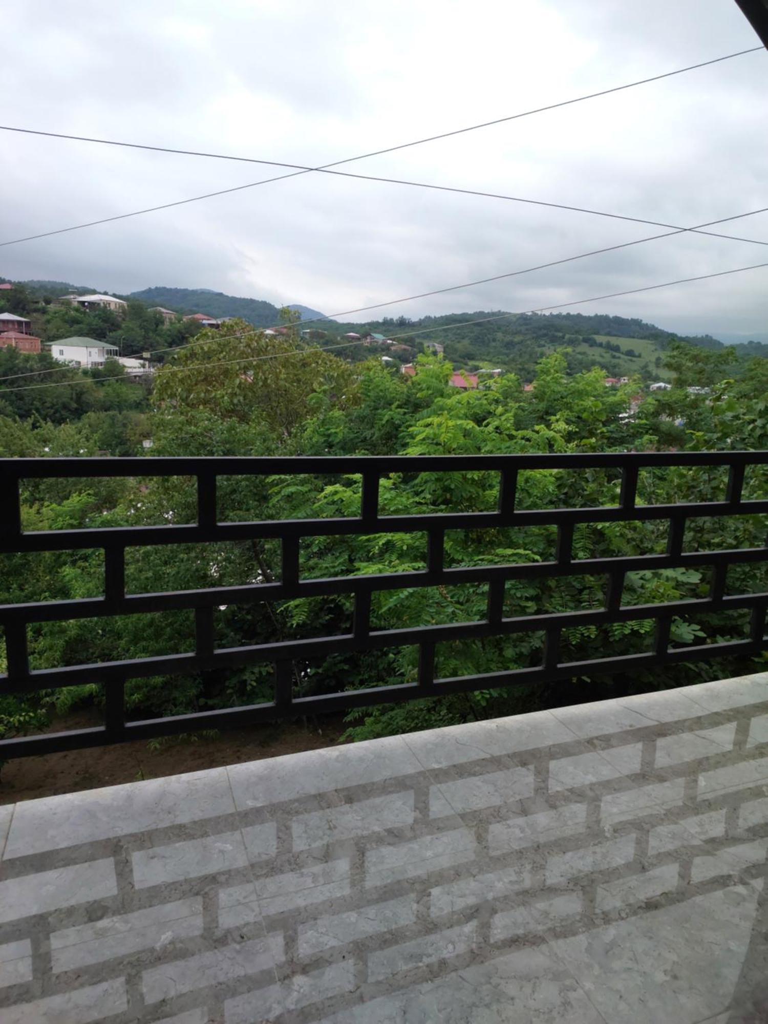 Apartment Beso Kutaisi Exterior foto